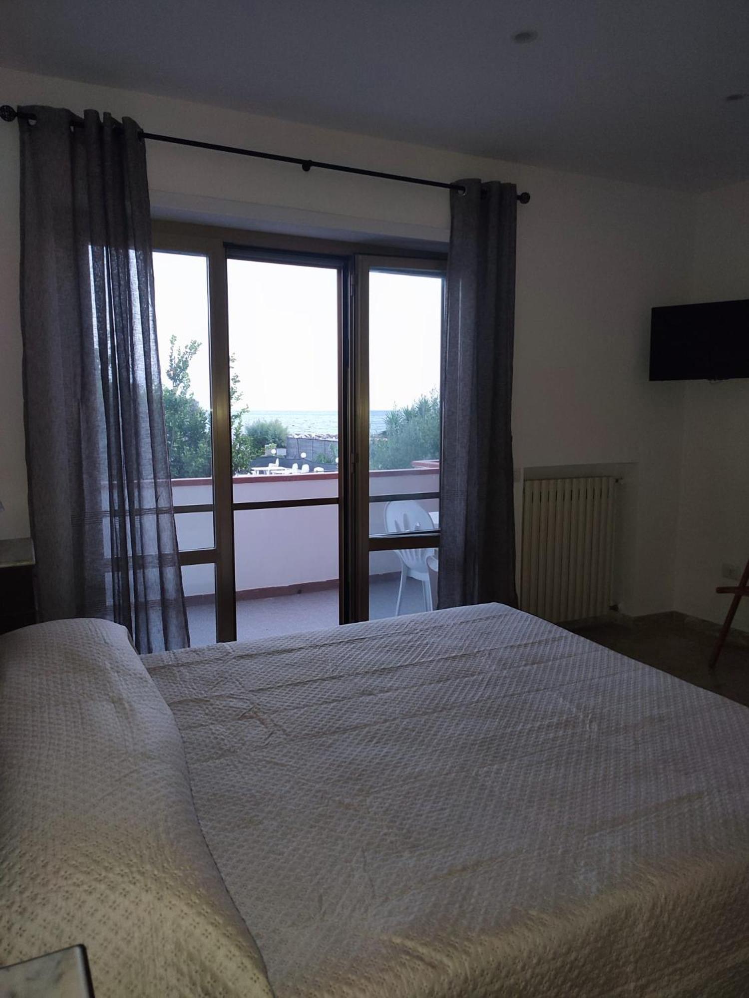 Profumo Di Mare Hotel Formia Exterior foto