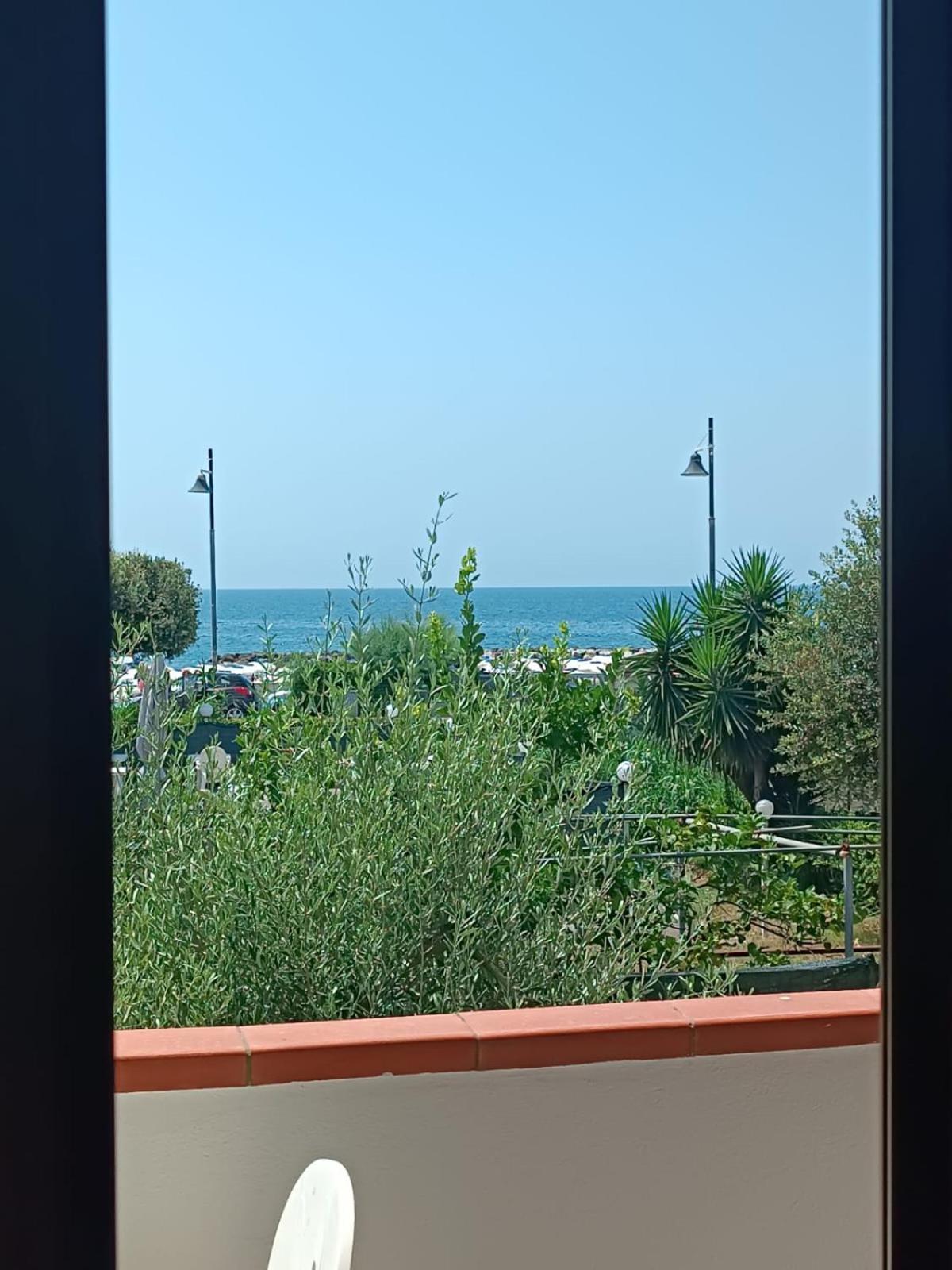 Profumo Di Mare Hotel Formia Exterior foto